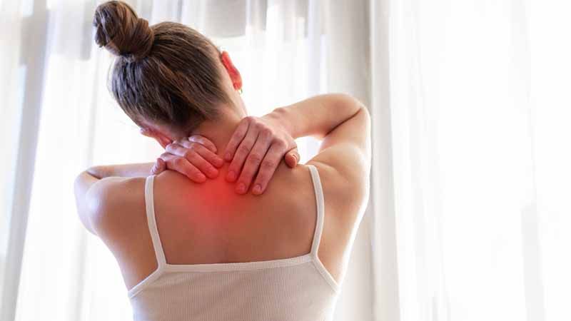 Tips To Manage Chronic Cervical Pain - The Wellness Corner