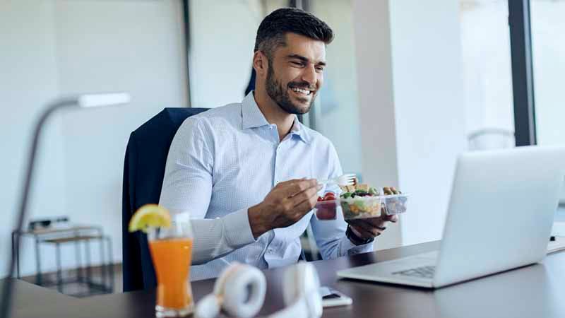 Can Following A Diet Plan Help Increase Productivity?