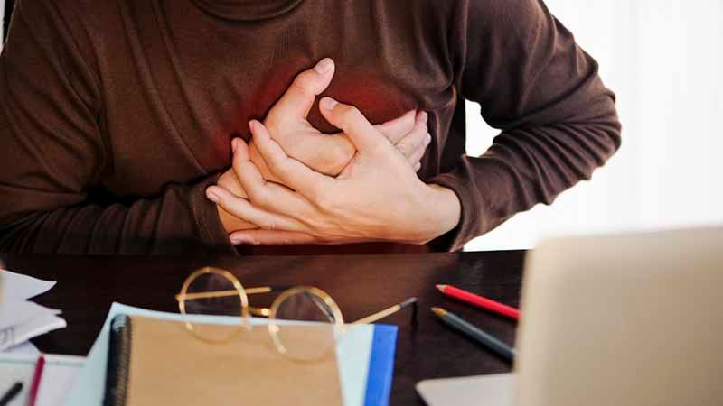 Working Too Much? How It Might Be Affecting Your Heart