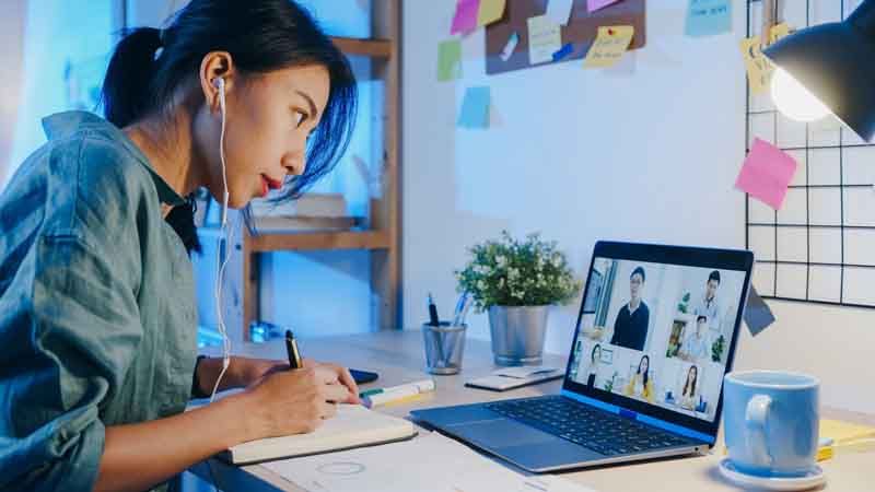 Can Micro-Learning On Wellness Topics Change Daily Habits?