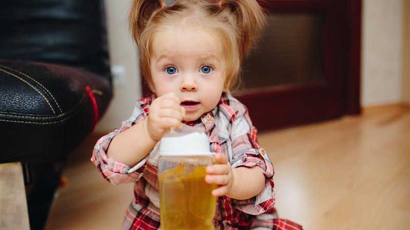 Why Parents Should Avoid Feeding Honey To A Newborn Baby?