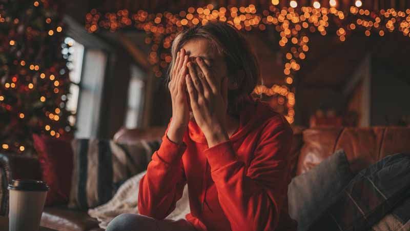 The December Dip: Why Even High Performers Feel Anxious At Year-End?