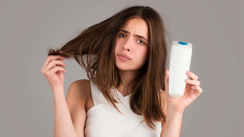 Dry Hair After Using An Anti-Dandruff Shampoo? The Correct Way To Use It Without Damaging Your Hair