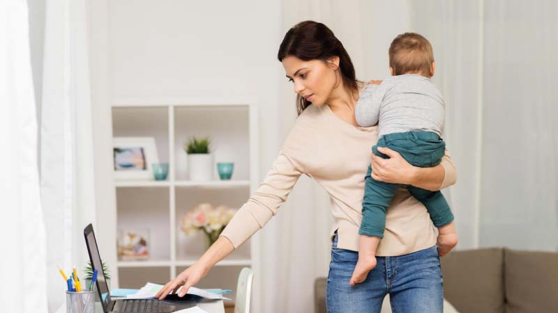 post-maternity-leave-transition-to-office